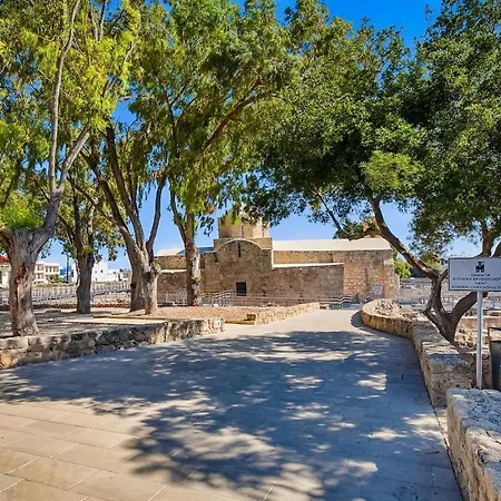 Apartament Petra Luxury At Kato Pafos